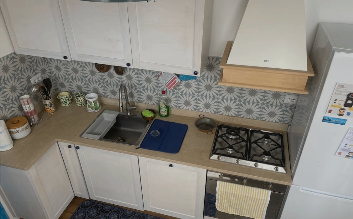 Cucina attrezzata con tutti i comfort